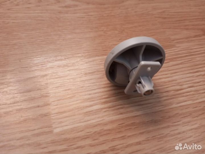 Пылесос Xiaomi Roborock S5 Max / Колесо переднее