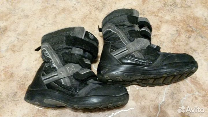 Продам ботинки демисезонные, р.33