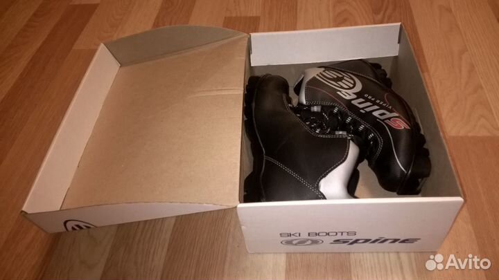 Ботинки лыжные, р. 35, SNS