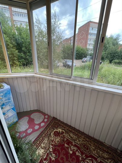 2-к. квартира, 55 м², 1/3 эт.