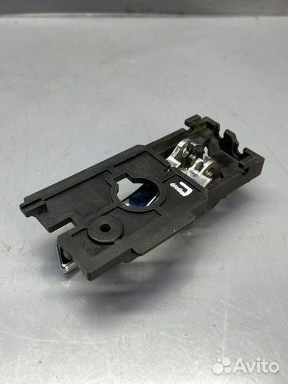 Ручка двери внутренняя правая Hyundai Solaris 1