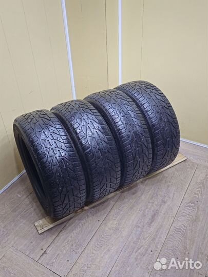 Tigar SUV Ice 215/60 R17
