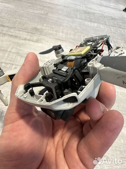 Квадрокоптер dji mavic mini