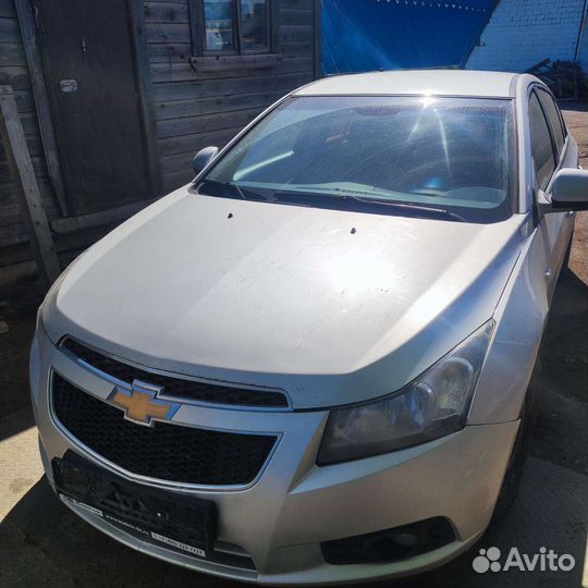 Авто разбор Шевроле Круз хетчбек