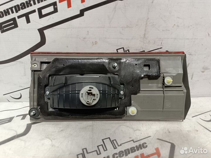 Фальшпанель mitsubishi delica D:5 CV1W CV2W CV4W CV5W 1143231 левая 8336A027 KA9487Z