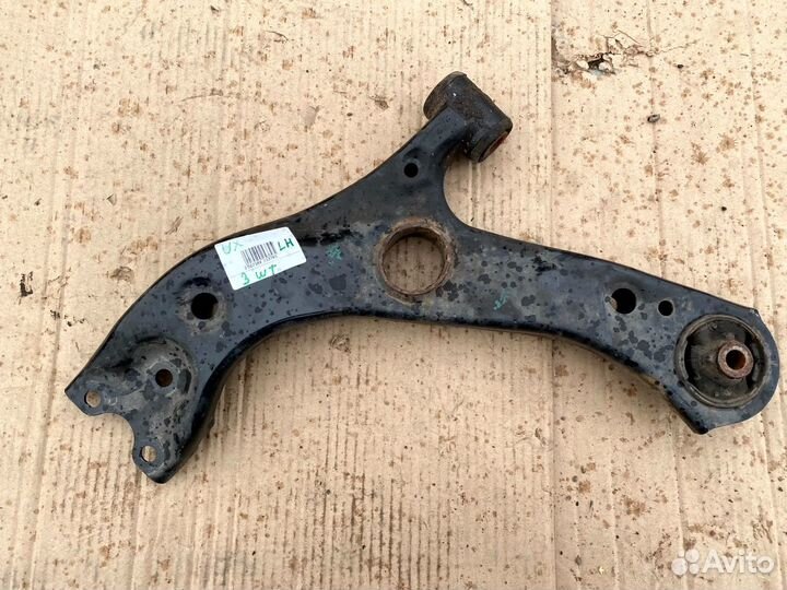 Рычаг передний левый Lexus UX (2018-2022)