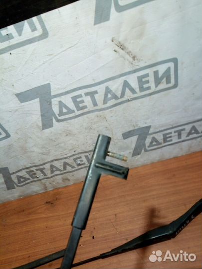 Поводок дворников Opel Astra H