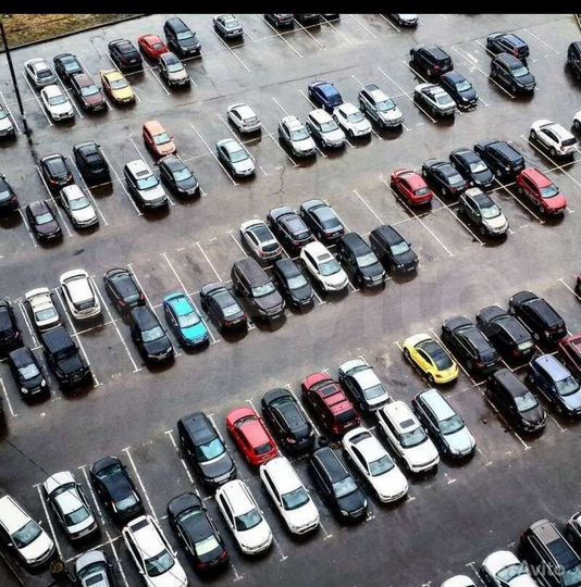 Машиноместо, > 30 м²