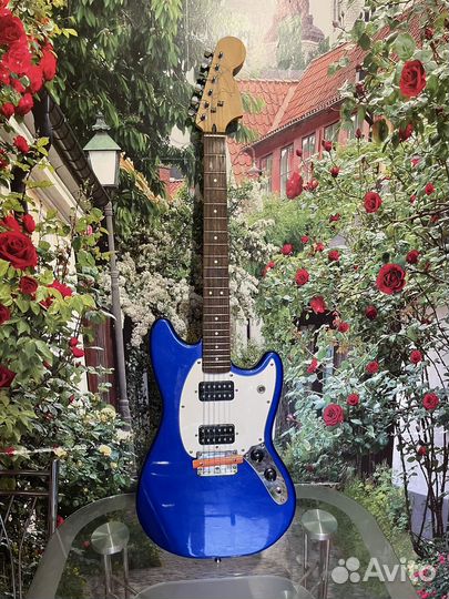 Гитара Fender squier bullet mustang