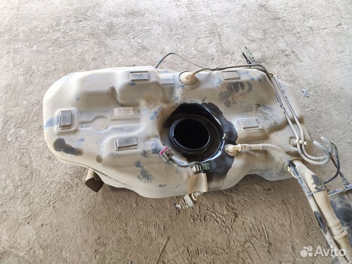 Топливный бак бензобак Opel Corsa D