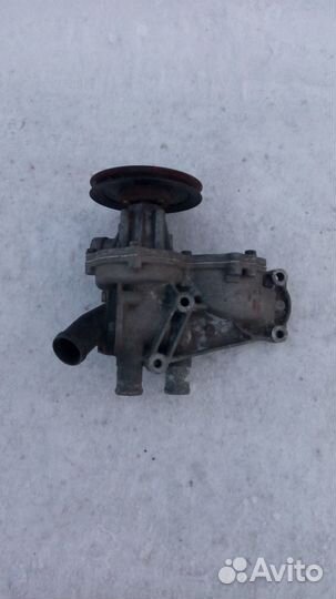 Помпа водяной насос ауди 80 100 С4