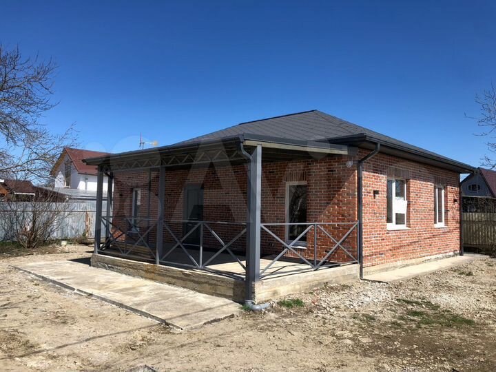 Дом 100 м² на участке 5 сот.