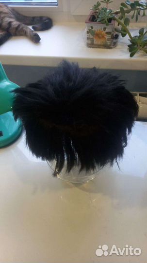 Черный парик