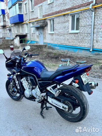 Yamaha FZS1000