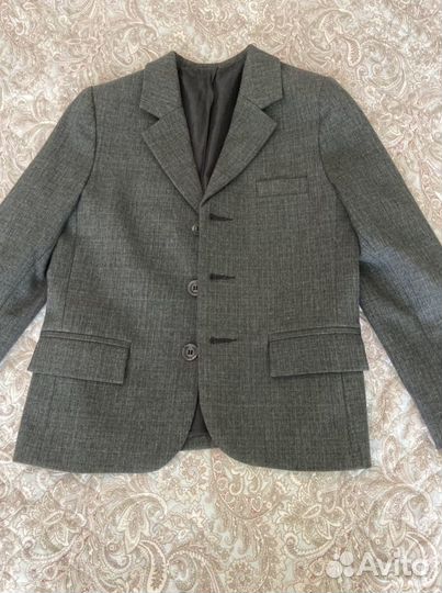 Новый школьный пиджак на мальчика р32,Армавир