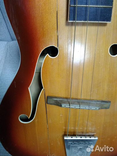 Гитара Львов (Львiв)