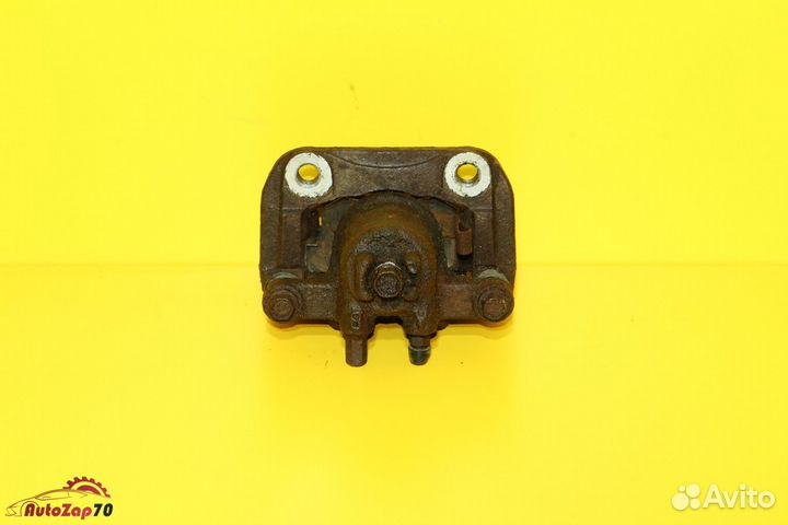 Honda Crosstour Суппорт тормозной задний правый