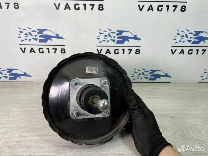 Усилитель тормозов вакуумный Skoda Fabia BZG 1.2