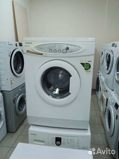 Стиральная машина бу hotpoint ariston и дру.От6500