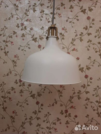 Светильник потолочный