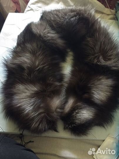 Меховой воротник лисы
