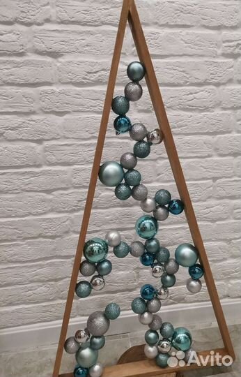 Елка из дерева