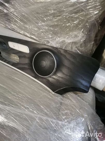 Декор обшивки дверной на Mercedes E-Class W213