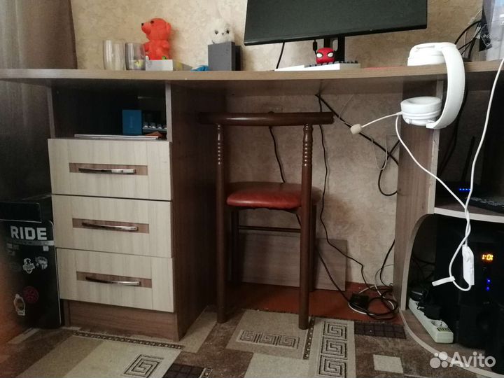 Компьютерный стол бу