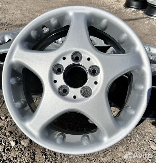 Оригинал Mercedes R16 5;112 (272)