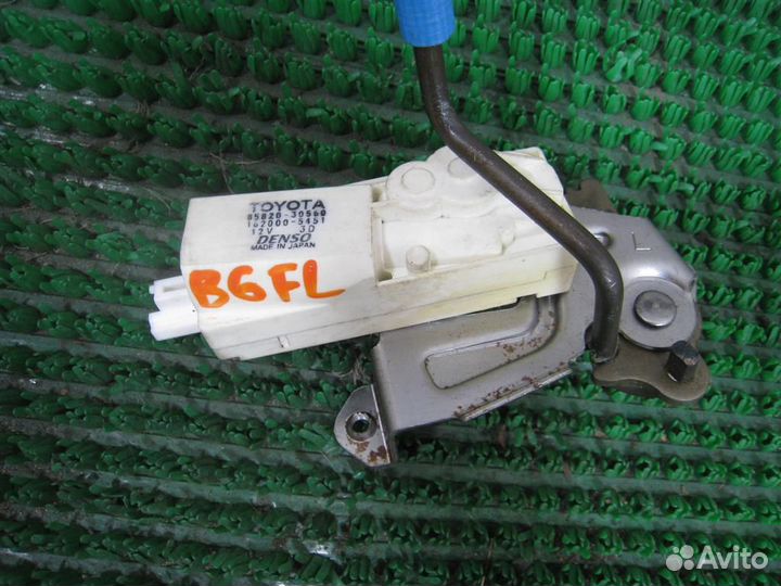 Моторчик сиденья Lexus RX300 (MCU15) 2002