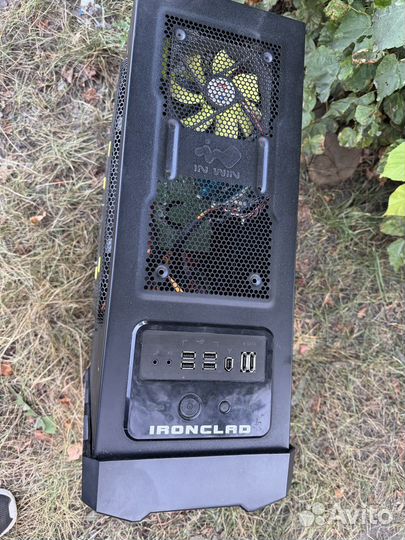 Корпус In Win Ironclad