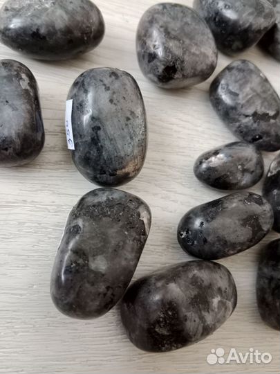 Галтовка лаврикит норвежский лабрадор