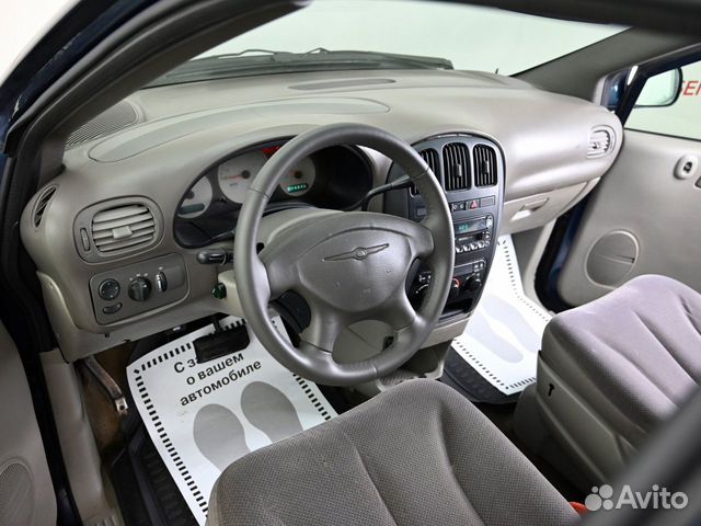 Chrysler Voyager 2.4 AT, 2002, 220 633 км объявление продам