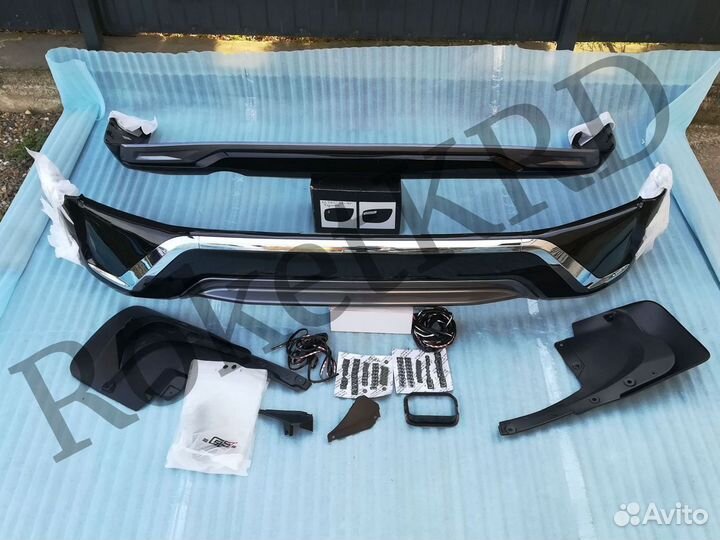 Обвес Toyota Land Cruiser 200 16г Executive