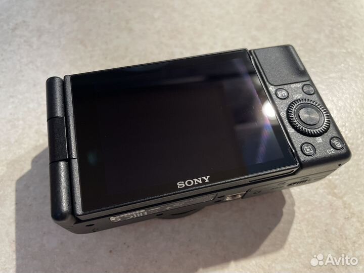 Sony ZV-1