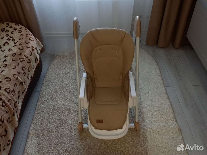 Стульчик для кормления lorèlli