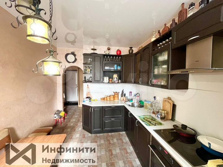 2-к. квартира, 60,6 м², 3/6 эт.