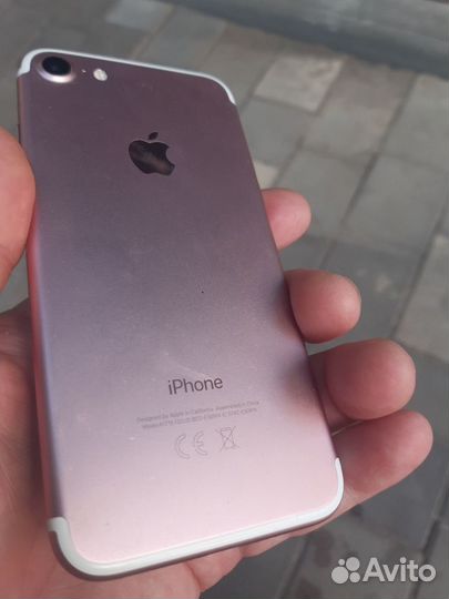 iPhone 7, 32 ГБ