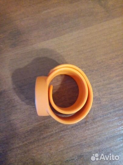 Продаю часы