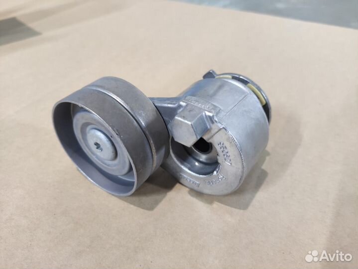 Ролик натяжной ремня генератора INA