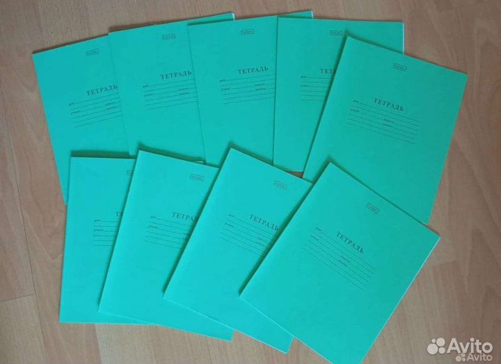 Тетради в крупную клетку 12 листов