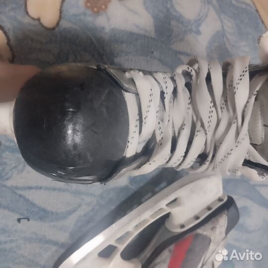 Хоккейные коньки bauer 44 размер