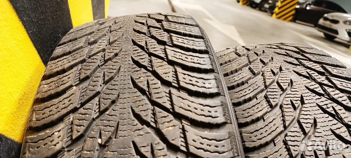 Nokian Tyres Hakkapeliitta R 215/60 R16