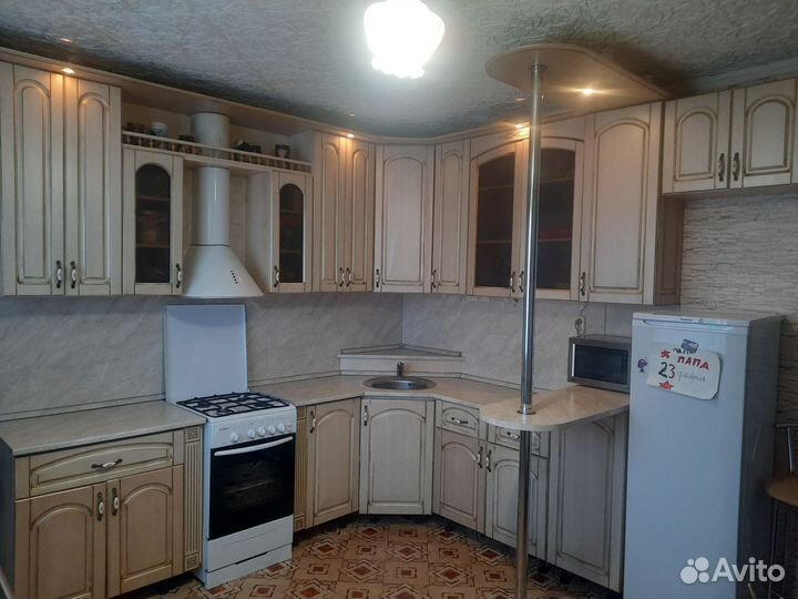 Кухонный гарнитур угловой бу