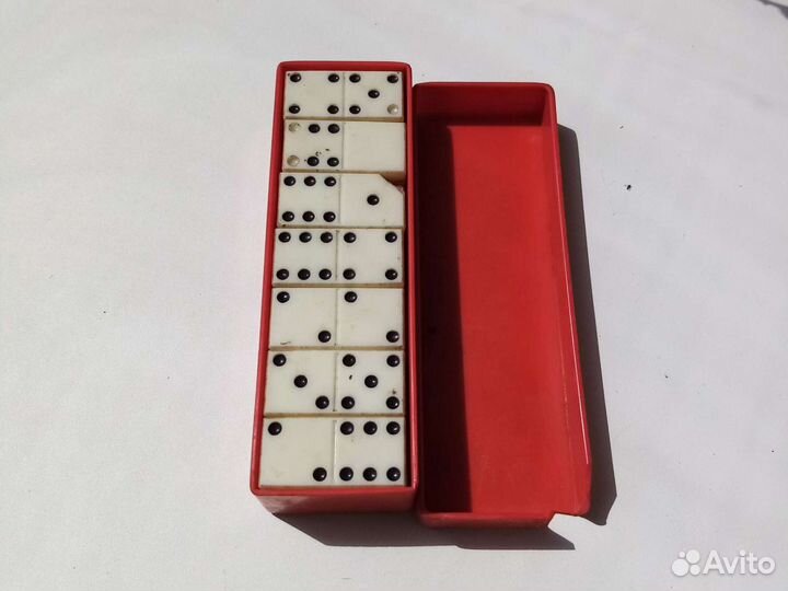 Шахматы, шашки, домино