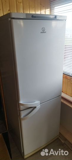 Холодильник indesit бу