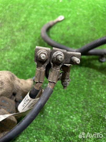 Клемма АКБ минус Nissan Terrano D10 F4RE410 2017