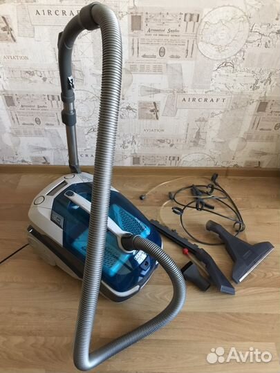 Пылесос моющий Thomas SKY aqua Box