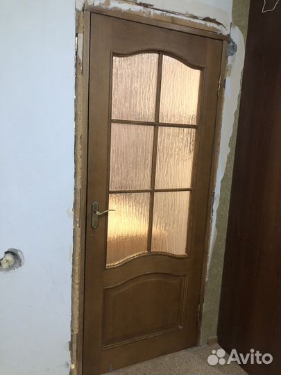 Дверь межкомнатная остекленная 800