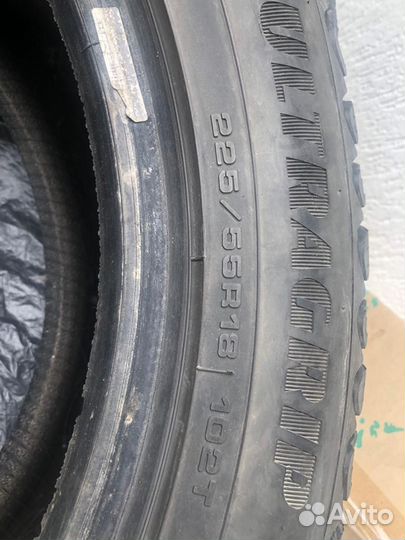 Goodyear UltraGrip Ice Arctic SUV 225/55 R18 102T
